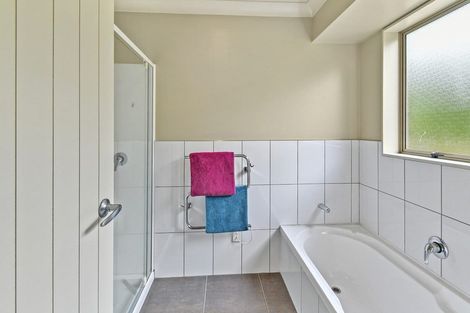 Photo of property in 4a Shirley Avenue, Papakura, 2110