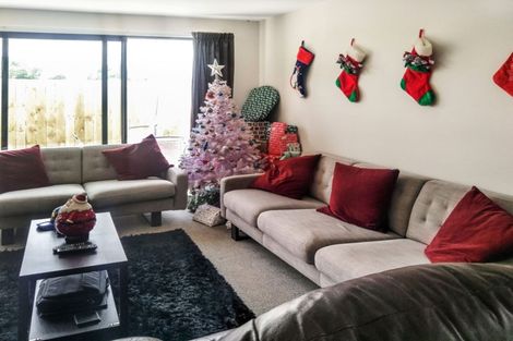 Photo of property in 70 Prado Drive, Pukekohe, 2120