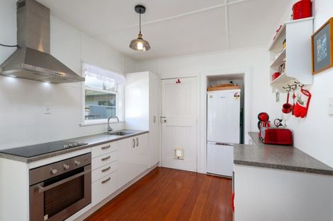 Photo of property in 6 Rimu Street, Toi Toi, Nelson, 7010