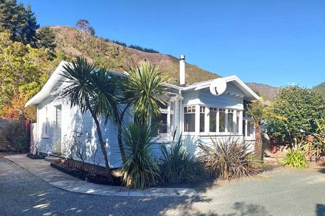 Photo of property in 71a Brook Street, The Brook, Nelson, 7010