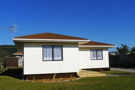 Photo of property in 9 Linwood Drive, Paraparaumu, 5032