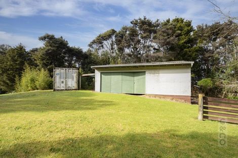 Photo of property in 380 Muriwai Road, Waimauku, 0881