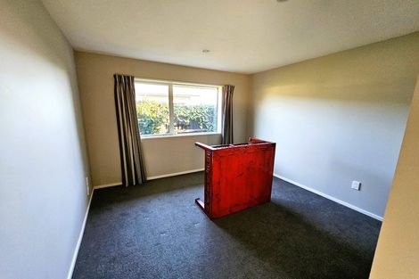 Photo of property in 71 Lamorna Road, Parklands, Christchurch, 8083