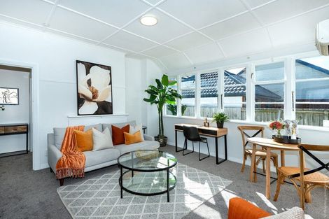 Photo of property in 3 Huia Street, Riccarton, Christchurch, 8041