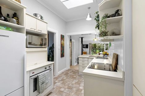 Photo of property in 45 Norton Park Avenue, Fairfield, Lower Hutt, 5011
