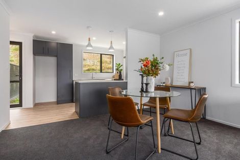 Photo of property in 21 Oakum Road, Whitby, Porirua, 5024