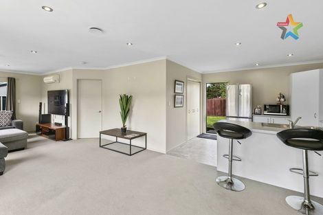 Photo of property in 25 Grimsby Grove, Wainuiomata, Lower Hutt, 5014