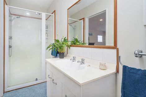 Photo of property in 102 The Quay, Pauanui, Hikuai, 3579