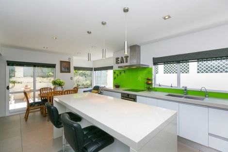 Photo of property in 1/1 Richmond Street, Fitzroy, New Plymouth, 4312