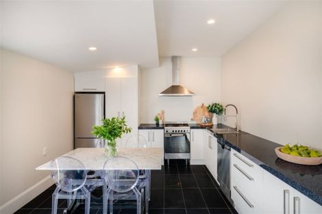 Photo of property in 95 Edward Avenue, Edgeware, Christchurch, 8013