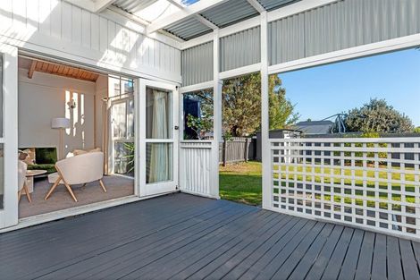 Photo of property in 28 De Lautour Road, Inner Kaiti, Gisborne, 4010