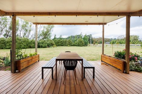 Photo of property in 2 Ashgrove Lane, Ashhurst, 4470
