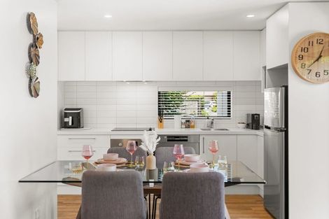 Photo of property in 1/31 Heywood Terrace, Richmond, Christchurch, 8013