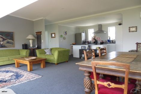 Photo of property in 8 Fuller Close, Levin, 5510