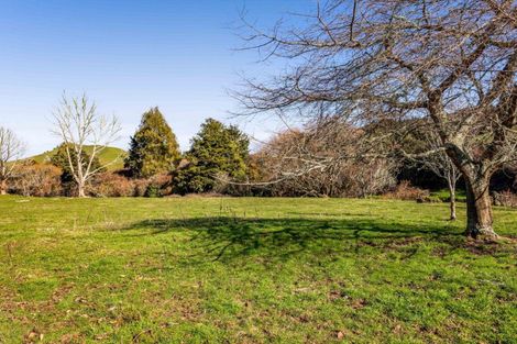 Photo of property in 2445 Tarata Road, Tarata, Inglewood, 4387