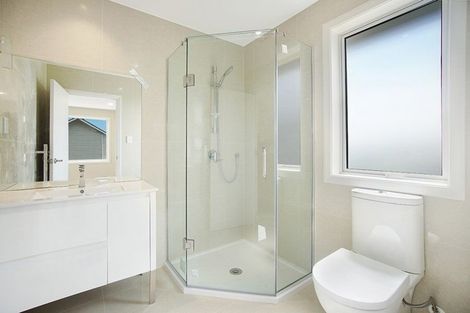 Photo of property in 1 Peat Way, Takanini, 2112