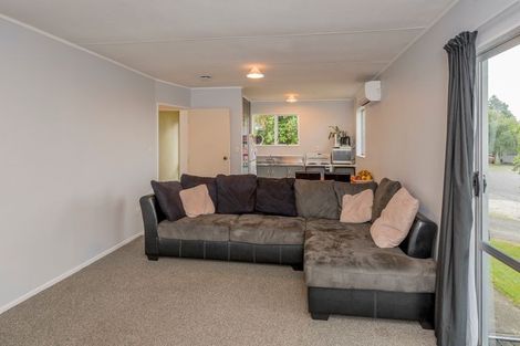 Photo of property in 10 Vincent Drive, Levin, 5510