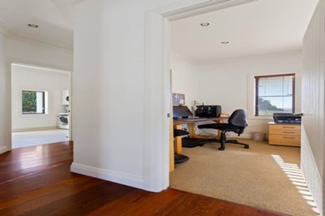 Photo of property in 21 Penwood Close, East Tamaki Heights, Auckland, 2016