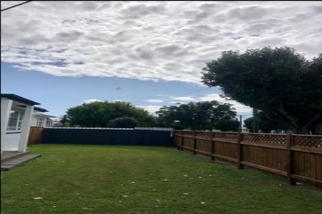 Photo of property in 7 Duke Street, Levin, 5510