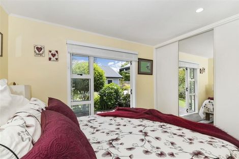 Photo of property in 1/107 Nile Road, Milford, Auckland, 0620