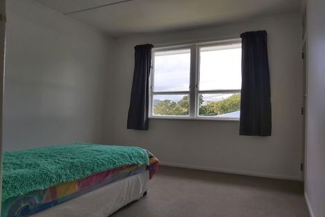 Photo of property in 92 Beazley Avenue, Paparangi, Wellington, 6037