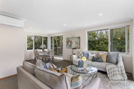 Photo of property in 41 Woodstock Road, Forrest Hill, Auckland, 0620