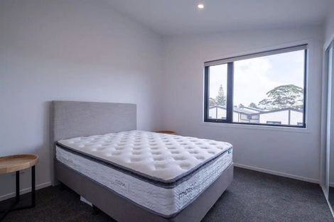 Photo of property in 42 Te Puketoka Lane, Mangere, Auckland, 2022