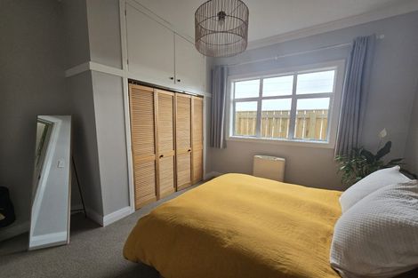 Photo of property in 32 Todman Street, Brooklyn, Wellington, 6021