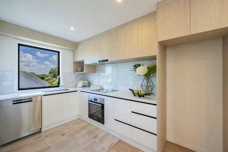 Photo of property in 4/8 Sheehan Road, Te Atatu South, Auckland, 0610