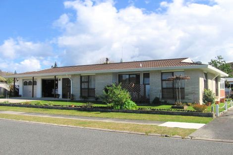 Photo of property in 134 Moana Anu Anu Avenue, Whangamata, 3620