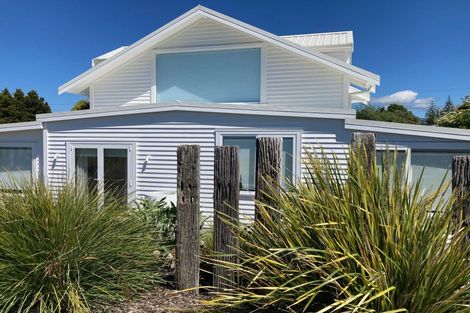 Photo of property in 9 Trewavas Street, Motueka, 7120