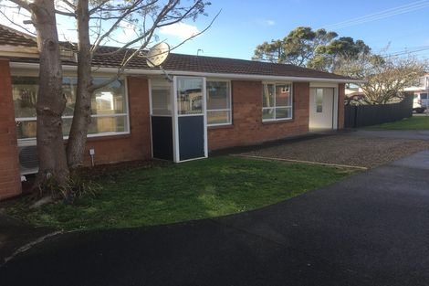 Photo of property in 1/97 Golf Road, New Lynn, Auckland, 0600