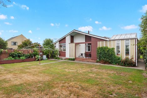 Photo of property in 34 Munro Street, Redwood, Christchurch, 8051