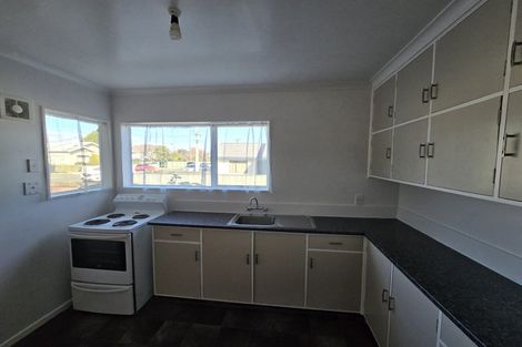 Photo of property in 7 Puriri Place, Levin, 5510