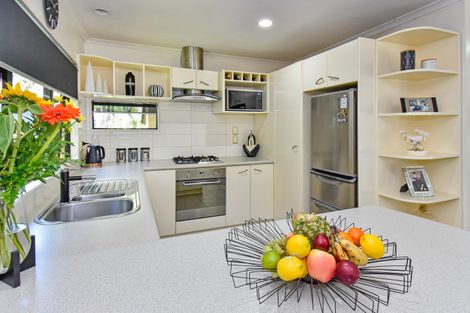 Photo of property in 1/36 Halver Road, Hillpark, Auckland, 2102