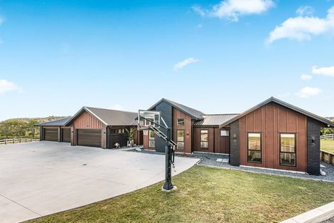 Photo of property in 38 Awatiro Drive, Kaukapakapa, 0871