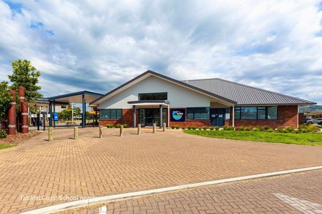 Photo of property in 12 Beachmere Place, Papamoa Beach, Papamoa, 3118