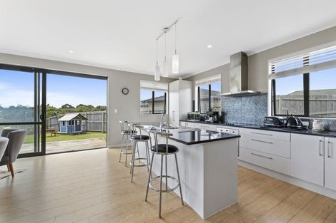 Photo of property in 9 Penny Lane, Pukekohe, 2120