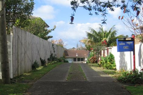 Photo of property in 2/339 East Coast Road, Mairangi Bay, Auckland, 0630
