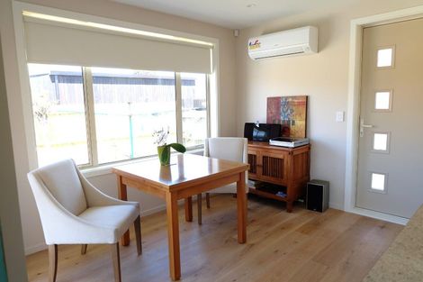 Photo of property in 2/107b Aorangi Road, Bryndwr, Christchurch, 8053