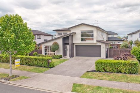 Photo of property in 16 Lake Drive, Karaka, Papakura, 2113
