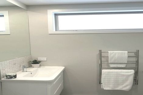 Photo of property in 7a Chamberlain Road, Karori, Wellington, 6012