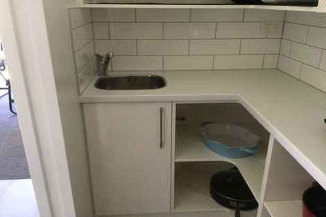 Photo of property in 23 Athol Terrace, Upper Riccarton, Christchurch, 8041