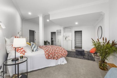 Photo of property in 25u3 Thane Road, Roseneath, Wellington, 6011