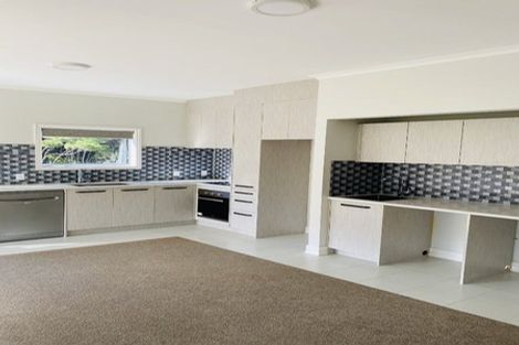 Photo of property in 82 Kyle Road, Greenhithe, Auckland, 0632