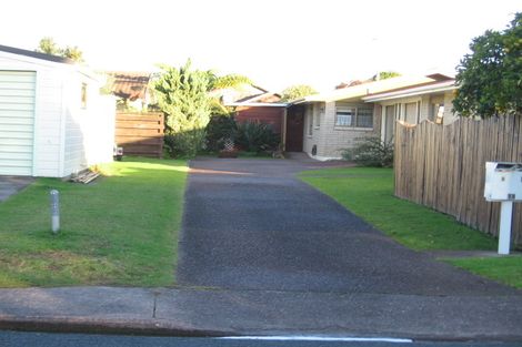 Photo of property in 19b Lillian Place, Orewa, 0931