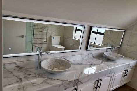 Photo of property in 30 Satara Crescent, Khandallah, Wellington, 6035