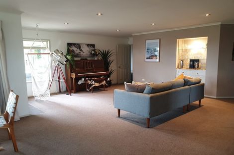 Photo of property in 1165a Devon Road, Bell Block, New Plymouth, 4373