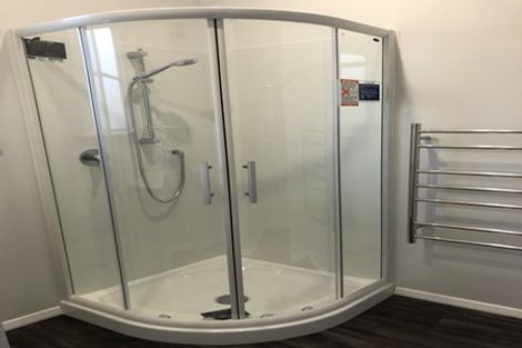 Photo of property in 33 Hindmarsh Street, Johnsonville, Wellington, 6037