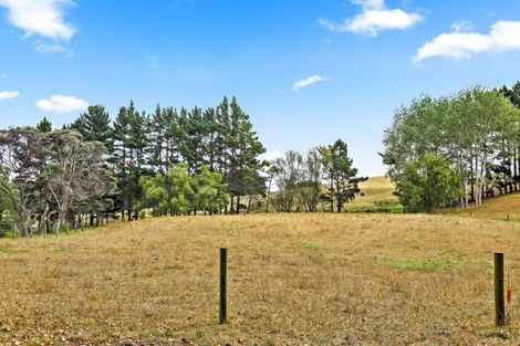 Photo of property in 232 Rimmer Road, Helensville, 0875